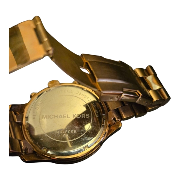 Michael Kors Mk8096 Unisex Rose Gold Stainless Steel Analog Quartz Watch GE415 - Picture 5 of 6